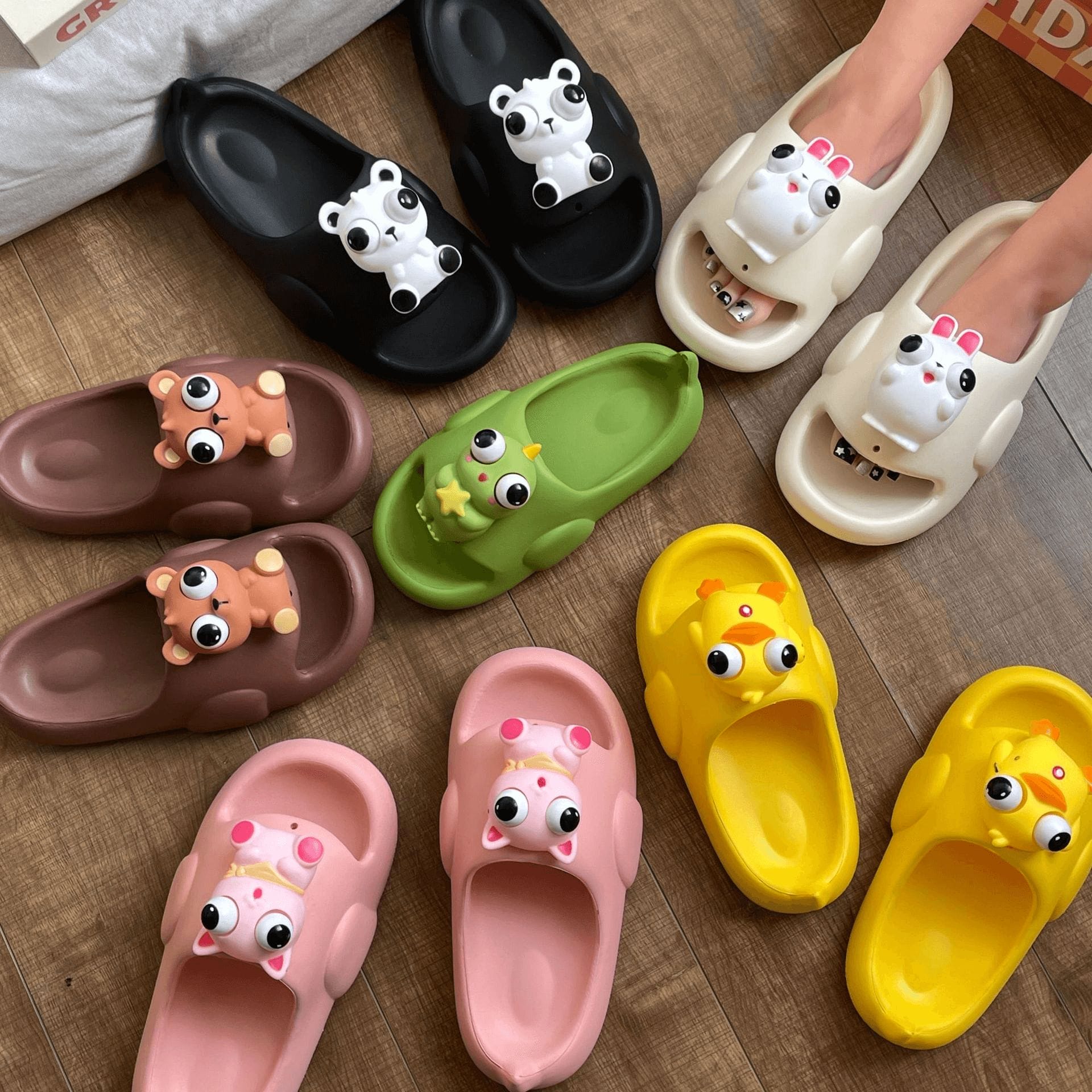 Custom Slippers for College Clubs