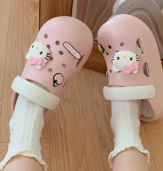 Custom Sanrio Slippers: Adding Cute Charm to Your Daily Comfort